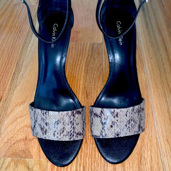 Calvin Klein Women’s Heels - Picture 2 of 4